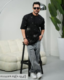 تی شرت مردانه مکویین مدل باکسی آستین کوتاه پنبه